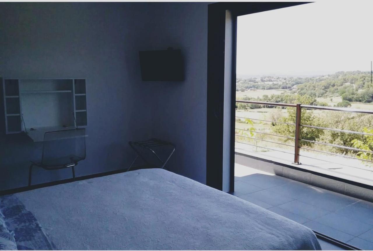 マノスク Takamaka Bed & Breakfast エクステリア 写真